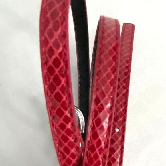 Barely There Womens Belt 8 Waist Red Honeycomb Texture Faux Leather - Picture 6 of 11